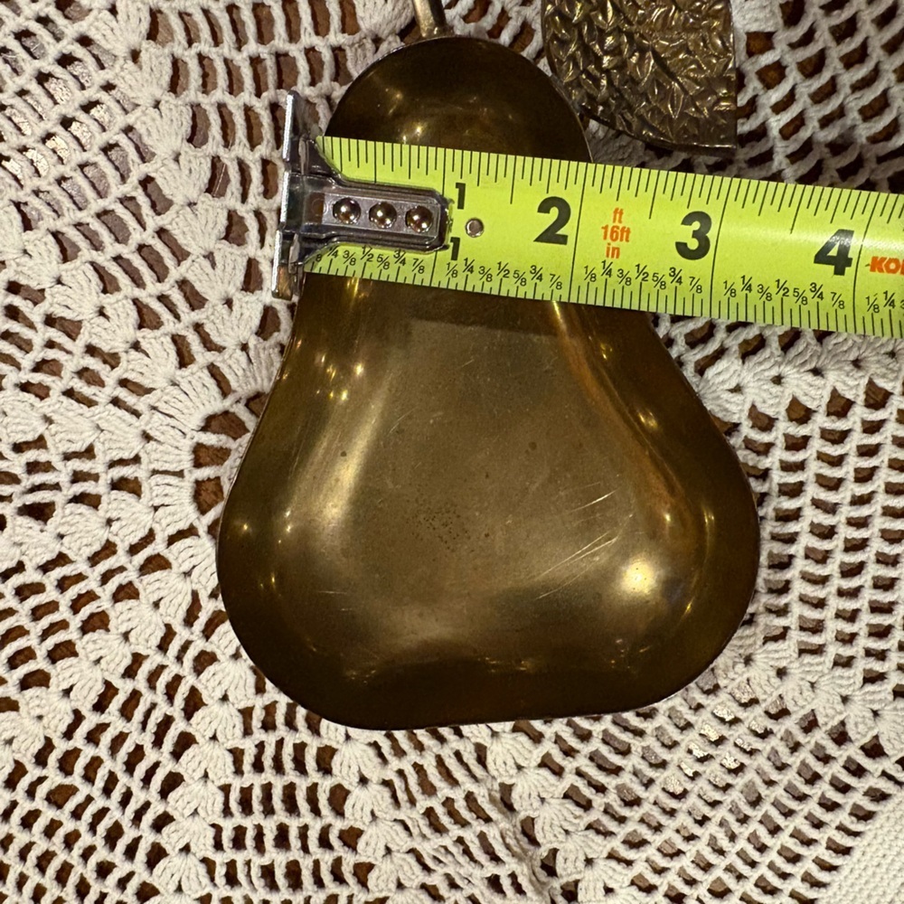 Vintage Brass Apple and Pear Trinket Dishes - Picture 9 of 9